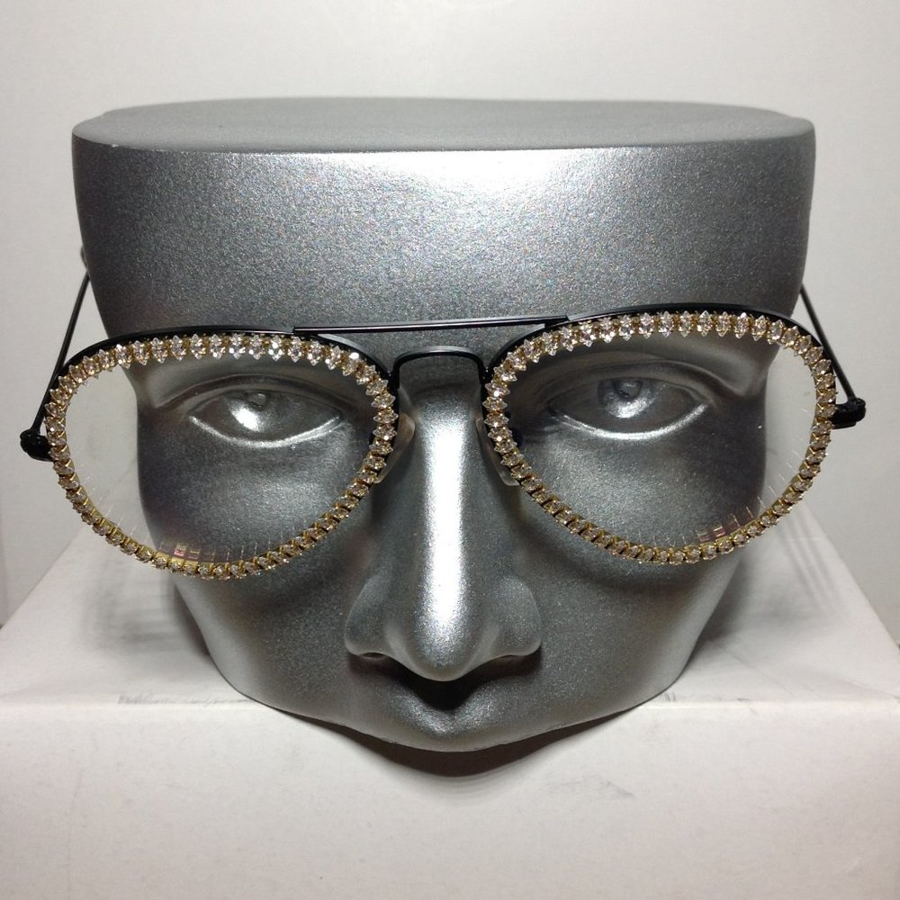Gleaming Glasses